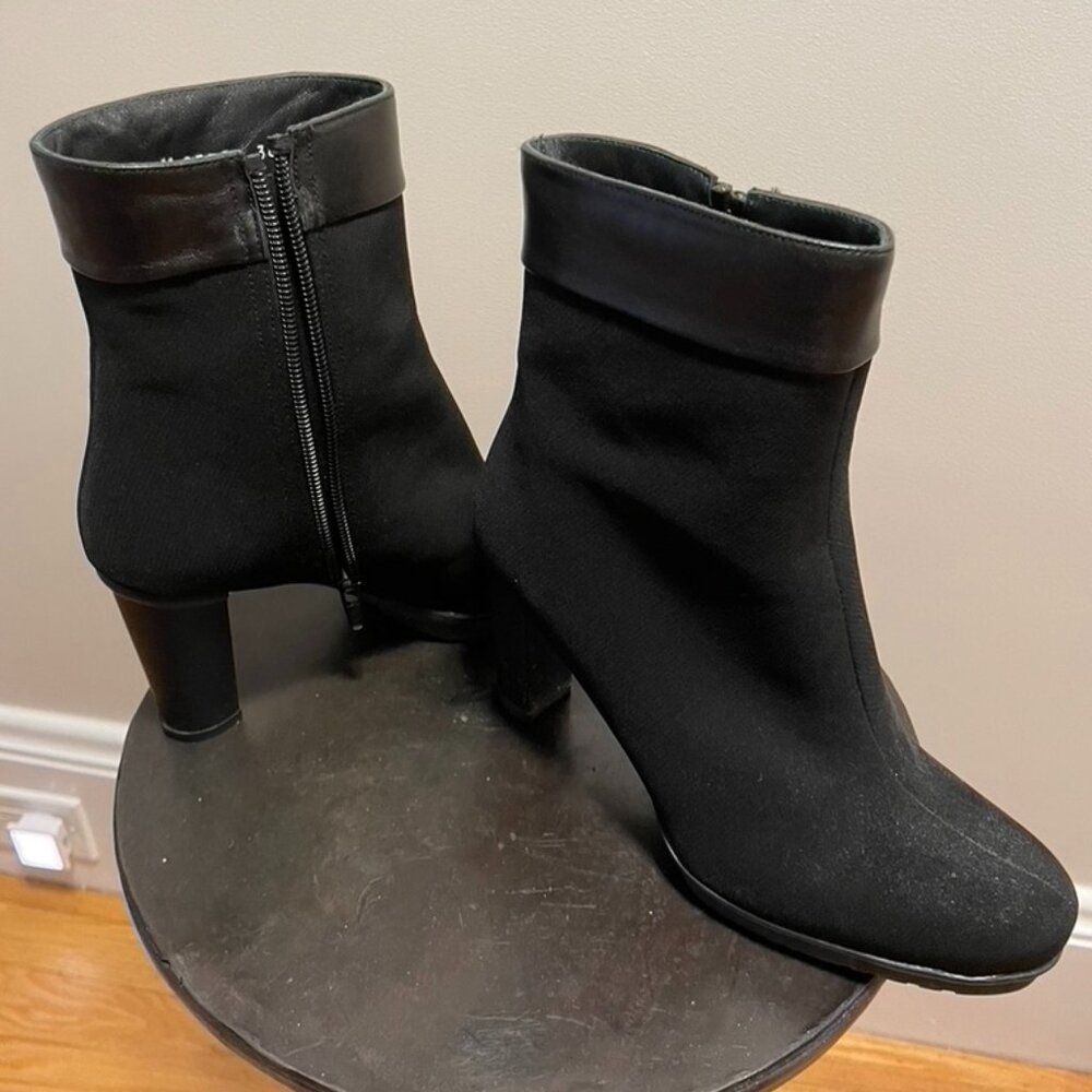 Stuart Weitzman weatherproof heeled boot size 36